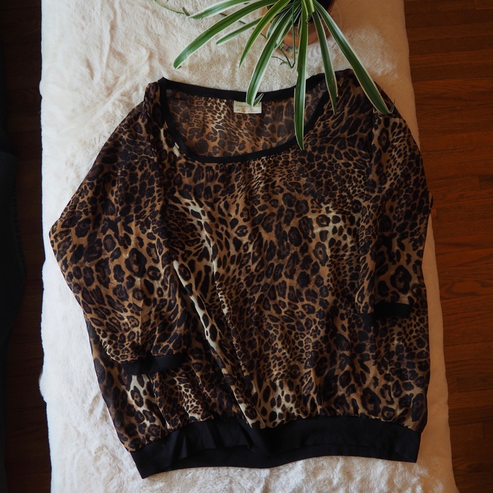 Leopard Top